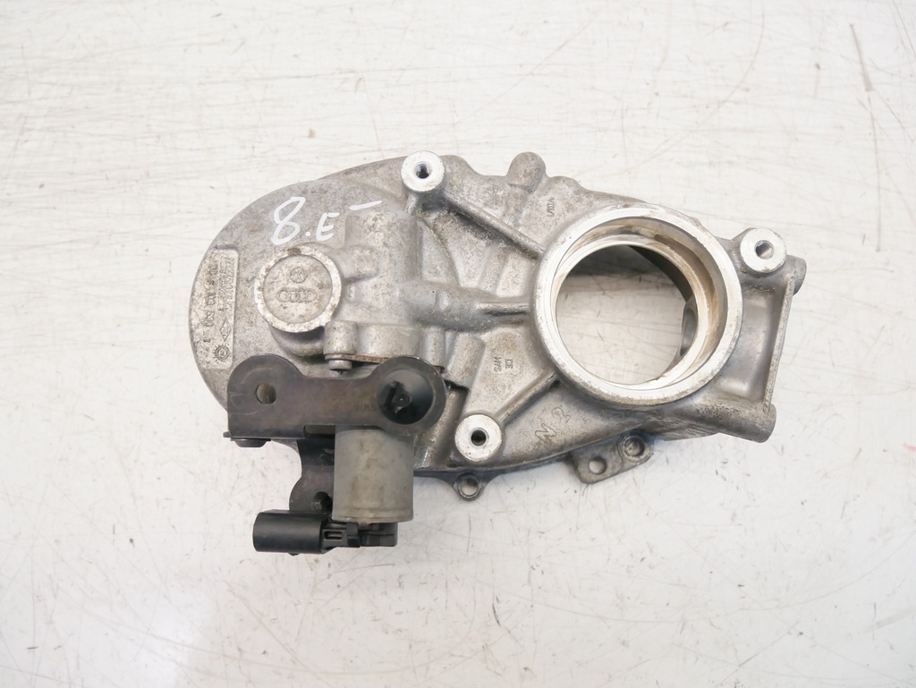 [MTD-441769] Carcasa para Audi A4 B7 A6 C6 2.0 TFSI BPJ 06F103530T