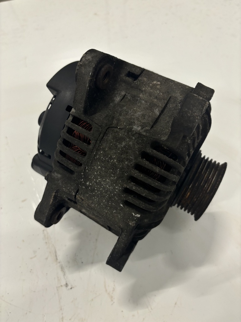 [MTD-445012] Alternador para Audi A6 C6 / A4 B7 2.7 TDI BPP 059903015R