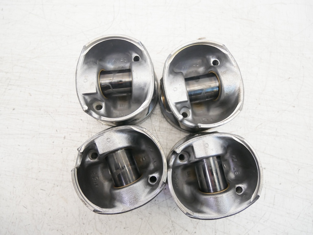[MTD-448005] 4x Pistones Audi Seat Skoda VW Passat 2.0 TDI CRLB CRL 81L150