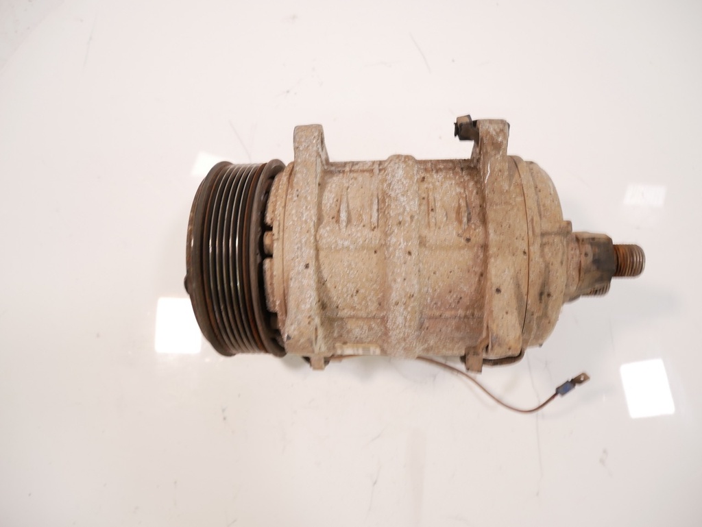 [MTD-445128] Compresor de aire acondicionado Mercedes Sprinter 2.2 OM651.958 651.958 0393
