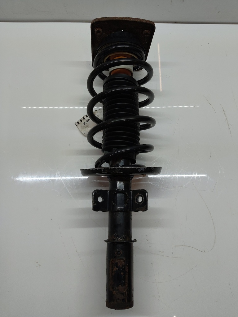 [MTD-501407] Puntal delantero izquierdo Opel Vivaro C Kasten K0 2020 DW10FE AHK D20DTL