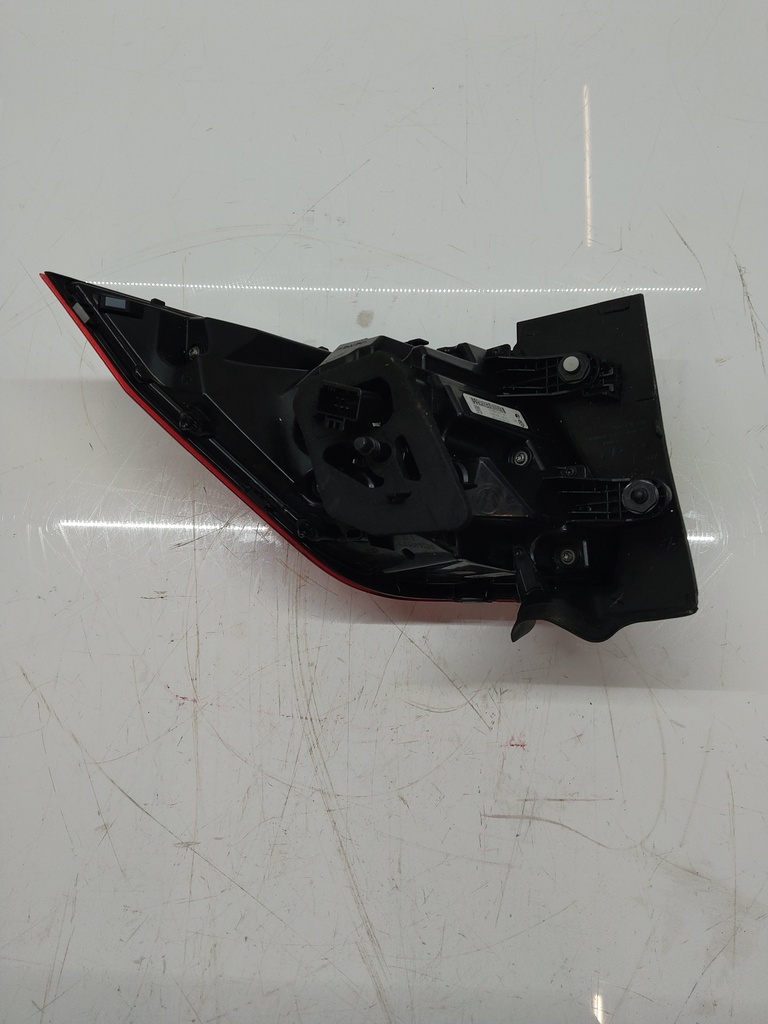 [MTD-502493] Luz trasera izquierda VW Tiguan 2.0 TDI DTS DTSB 5NA945207