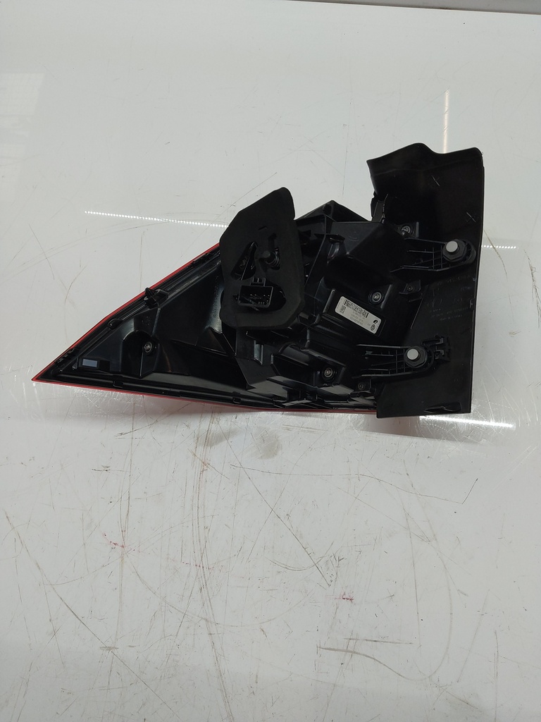[MTD-502497] Luz trasera derecha VW Tiguan AX1 2.0 TDI DTS DTSB 5NA945208