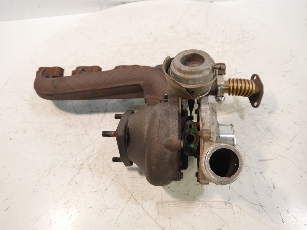 [MTD-467655] Turbocompresor Volvo S80 MK1 2.4 D D5244T2 8689592