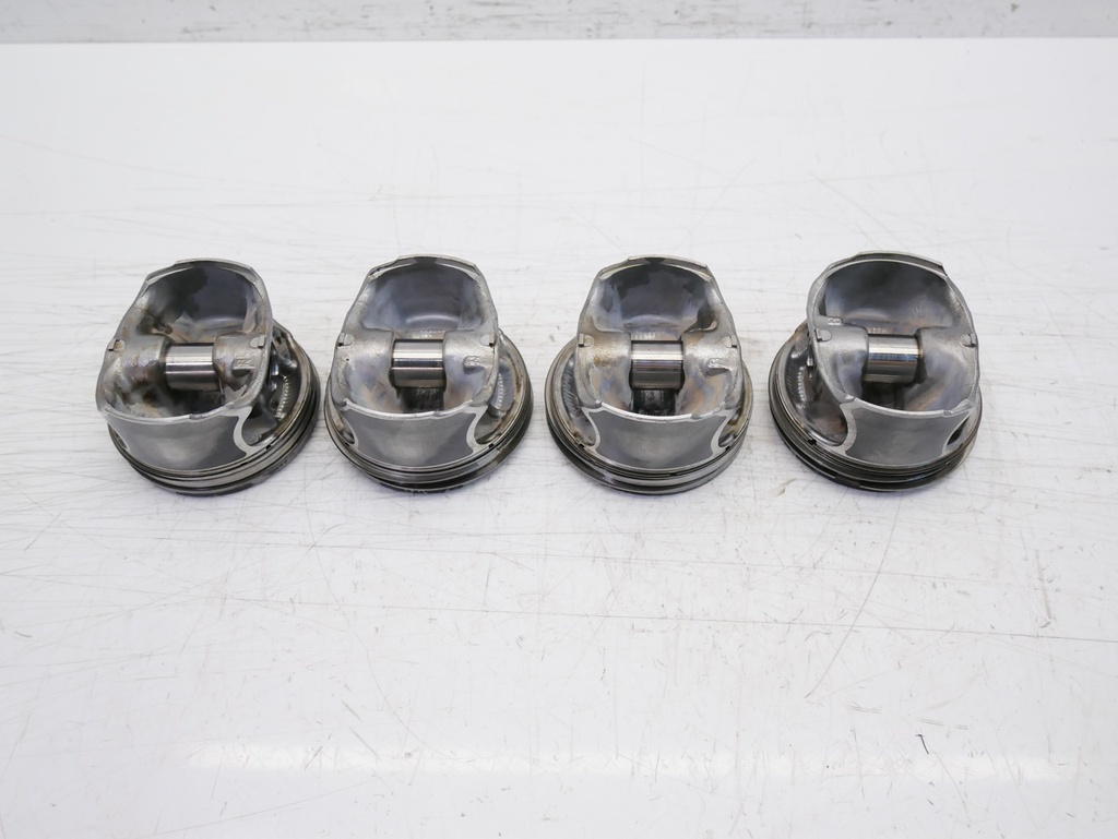 [MTD-424971] 4x Pistones Mercedes Infiniti QX30 W176 W246 2.0 M 270.920
