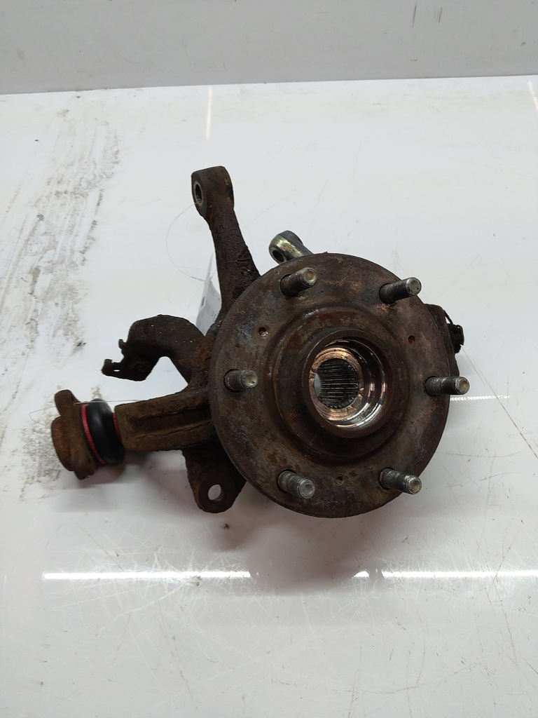 [MTD-504076] Manguito de dirección derecho Mitsubishi L200 Triton KB4T 2.5 DI-D 4D56
