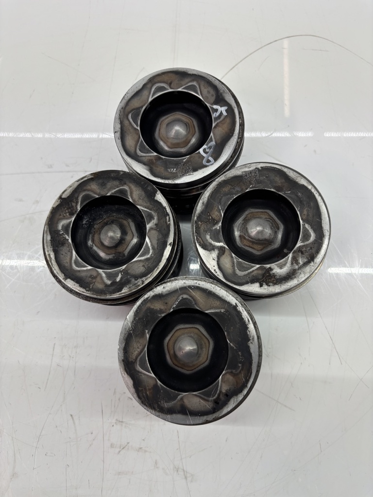 [MTD-449110] 4x Pistones Para BMW X1 E84 2.0 d xDrive20d N47D20C N47 7810825
