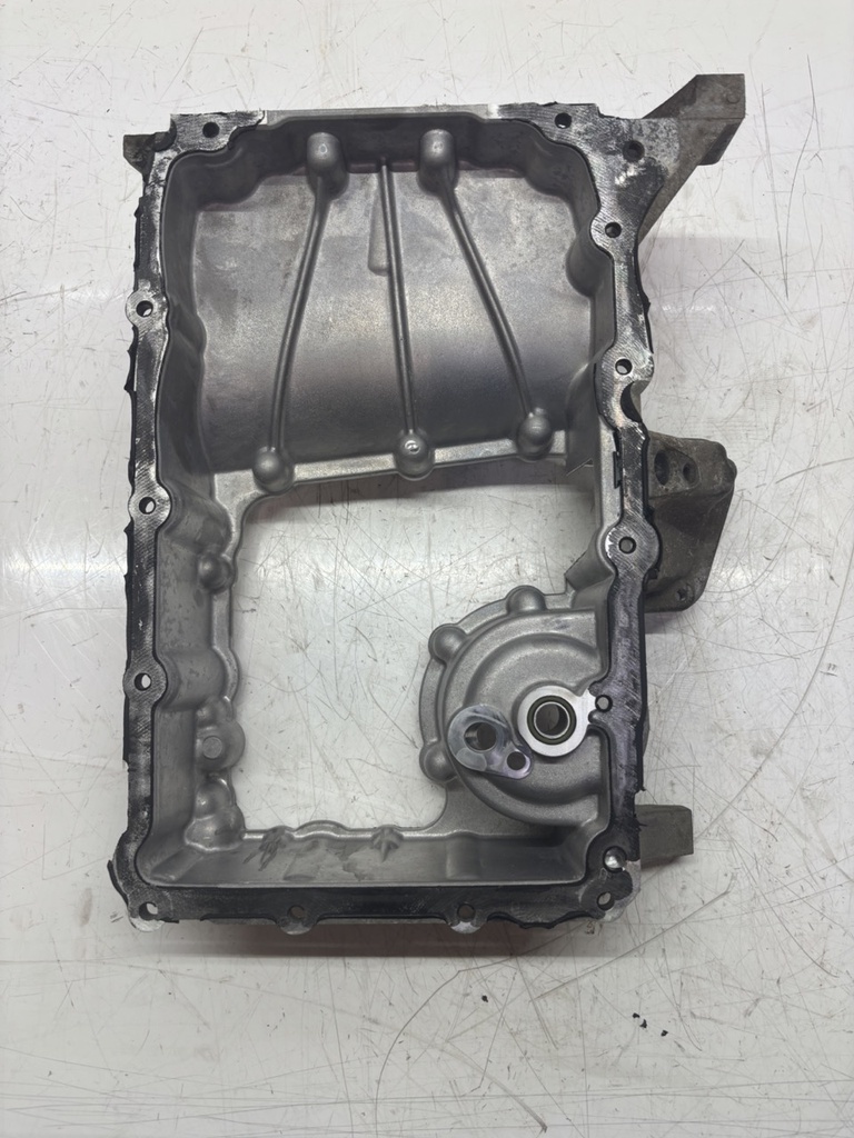 [MTD-451093] Parte superior del cárter de aceite Peugeot Citroen 1.2 VTi EB2 HMZ HM01 9805301680