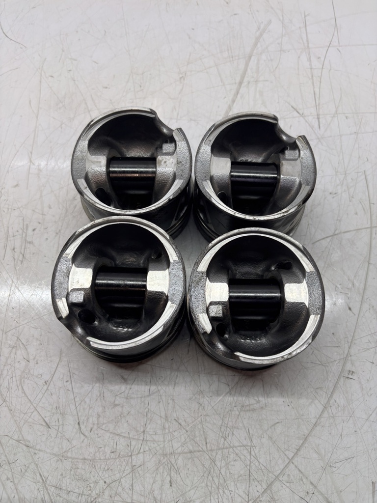 [MTD-450938] 4 pistones Audi VW A3 EOS Golf 2.0 TDI CBAB CBA 03L107065G