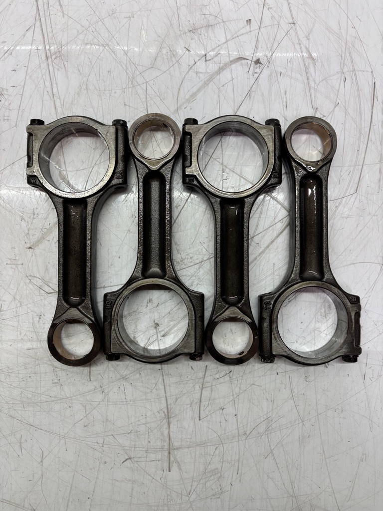 [MTD-457850] 4x Biela para Renault Trafic II 2.0 dCi M9R782