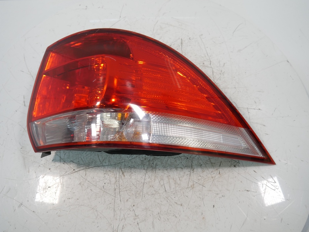 [MTD-492720] Luz trasera derecha VW Golf 6 Variant AJ5 1.6 TDi CAYC CAY 1K9945096E