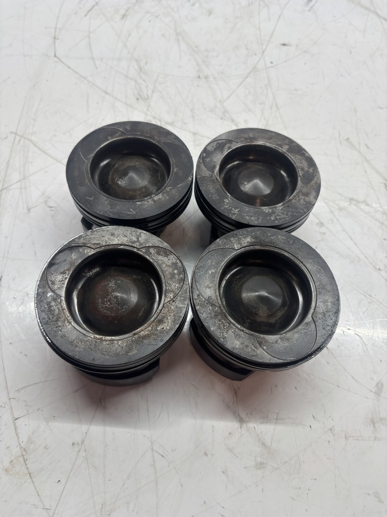 [MTD-496676] 4x Pistón para Mercedes Clase B 1.5 CDI OM607.951
