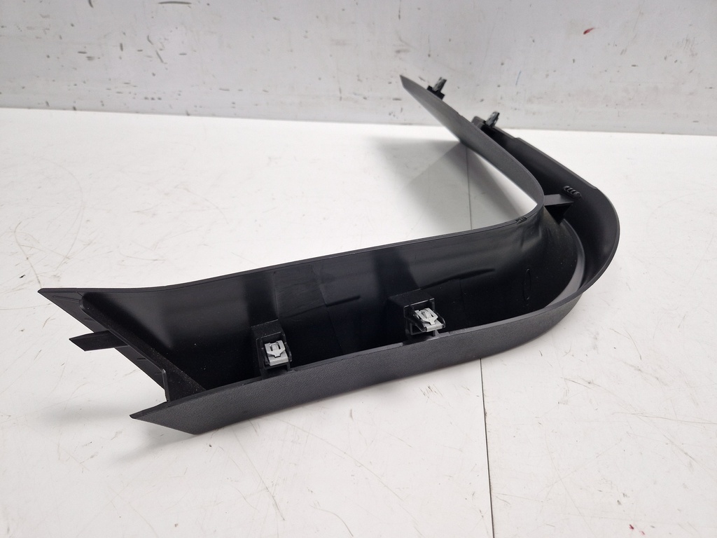 [MTD-497178] Moldura embellecedora Volvo V60 MK2 Cross Country 227 2.0 B4 Mild-Hybrid 31462590