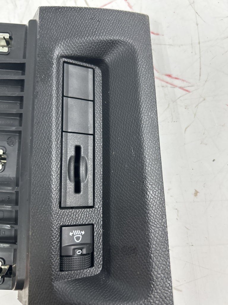 [MTD-498315] Interruptor de luces de trabajo Peugeot 308 1.5 96KW 131CV 9835390580