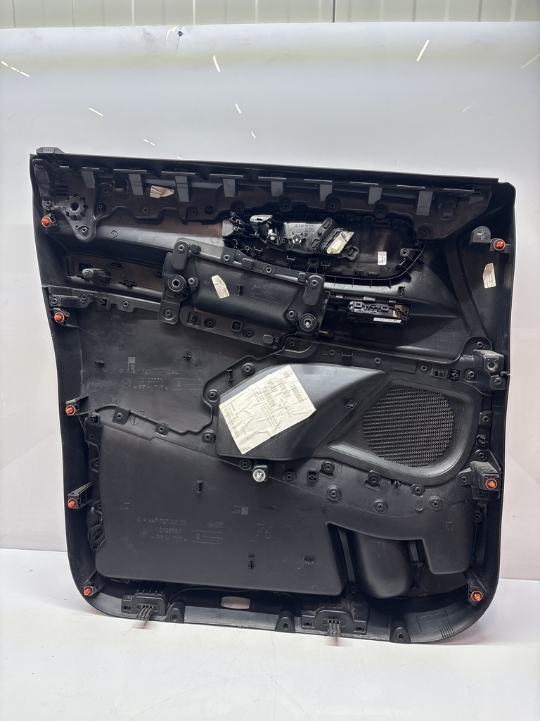 [MTD-498757] Panel de puerta delantera derecha Mercedes Vito W447 2.0 CDI 654.920