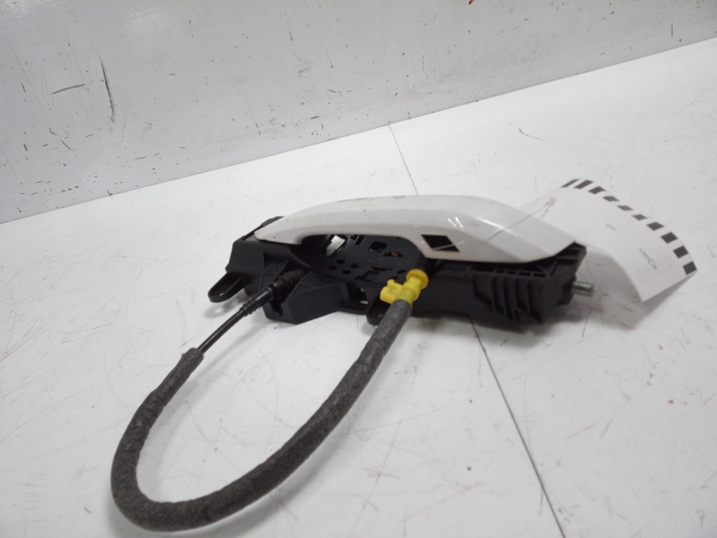 [MTD-499362] Tirador de puerta trasera izquierda blanco Y9C Audi A4 8WC 3.0 TDI V6 DMG DMGA