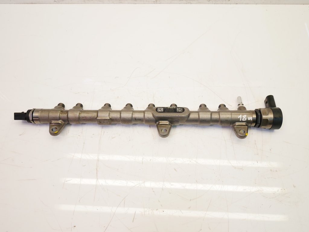 [MTD-402145] Flauta de inyectores para BMW Serie 5 G30 G31 F90 3.0d 195kW 265CV B57D30A