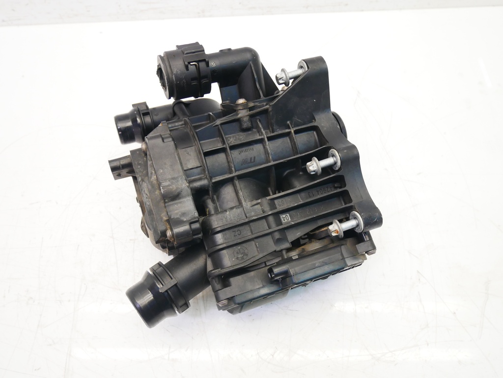 [MTD-402806] Bomba de agua BMW Serie 5 G30 G31 530i 2.0 B48B20B 2018