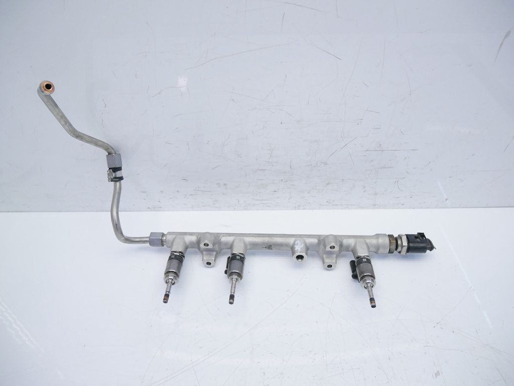 [MTD-411253] Rampa de inyectores Audi A3 1.5 TFSI DADA 05E133320