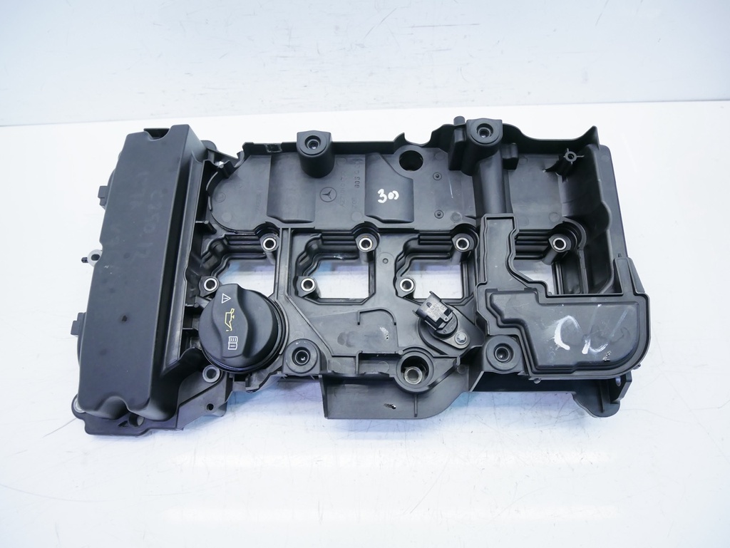 [MTD-412982] Tapa de balancines Mercedes C 250 / E 250 1.8 CGI 271.860 M271 A2710101730