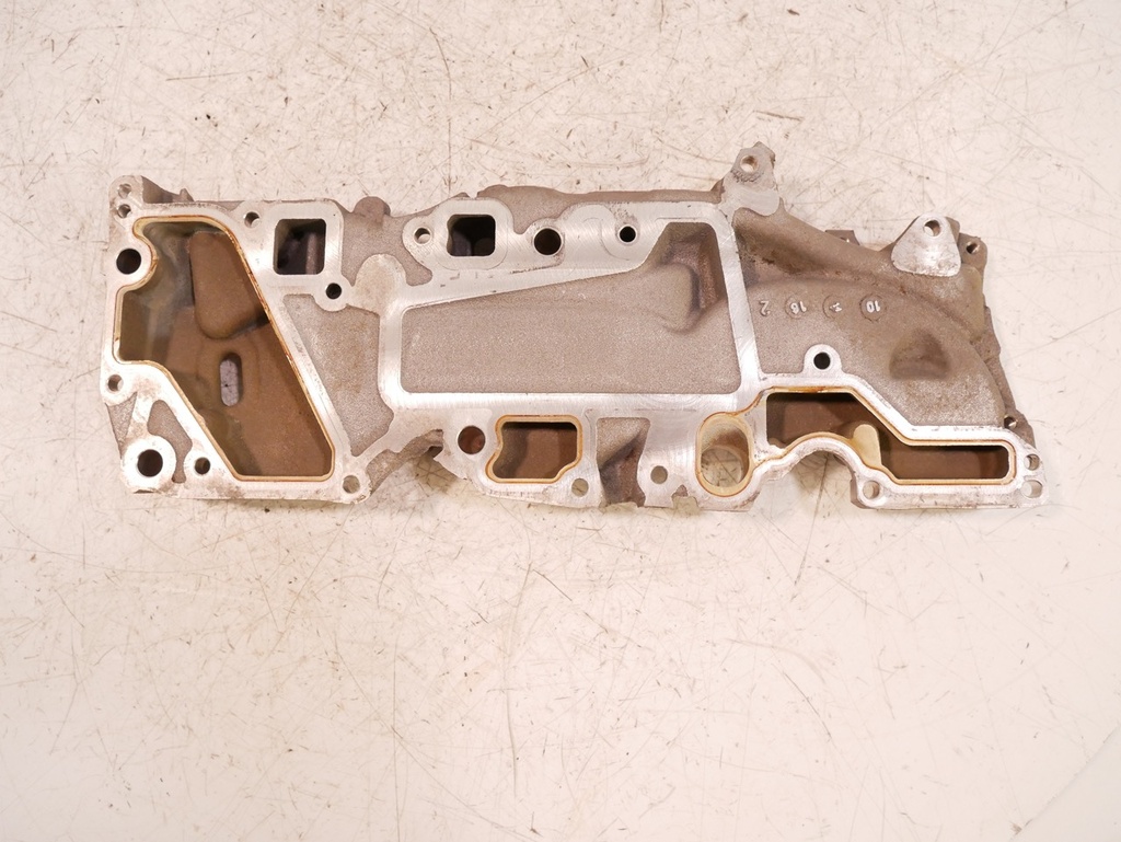 [MTD-425986] Carcasa para Audi Q7 / Bentley Bentayga 4.0 TDI CZA CZAC CZAA 057117187B