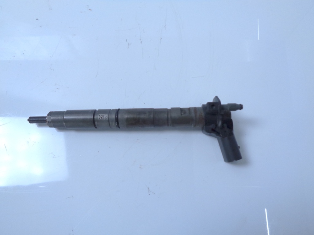 [MTD-450759] Inyector Audi A4 B8 A6 C6 2.0 TDI CAHA CAH 03L130277 0445116