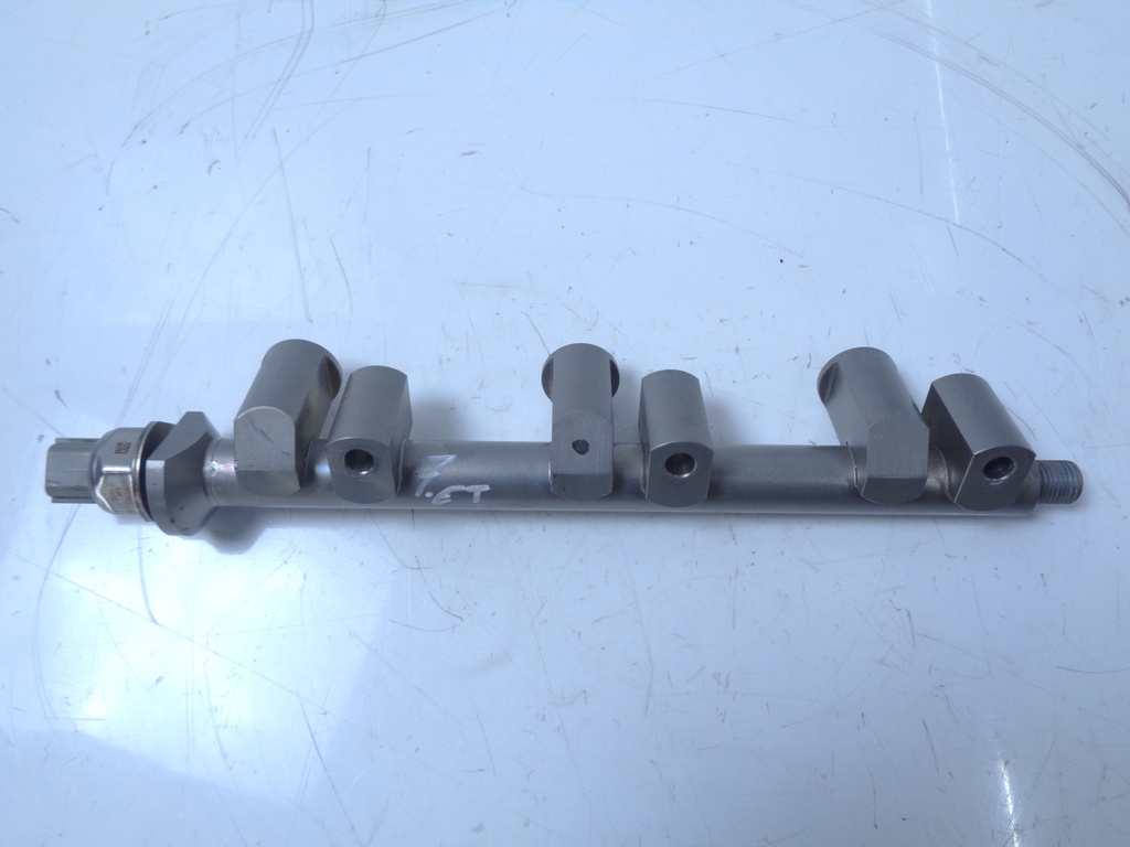 [MTD-454774] Barra de inyectores Nissan X-Trail T33 1.5 KR15DDT