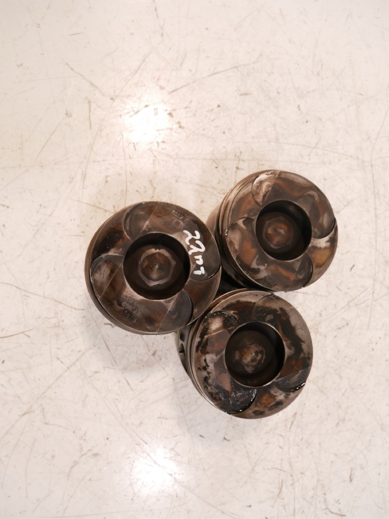 [MTD-454028] 3x Pistones Mercedes 2.2 CDI OM611.981 611.981 OM611 88700