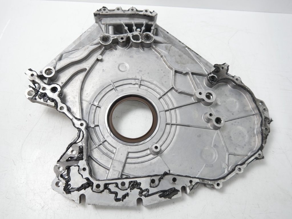 [MTD-472832] Tapa de balancines delantera Audi RS4 RS5 4.2 quattro CFS 079103173AM