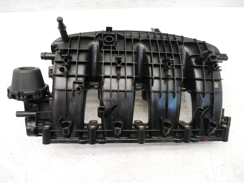 [MTD-473612] Colector de admisión VW Passat B7 Beetle 2.0 TSI DDSA DDS 06L133201EH