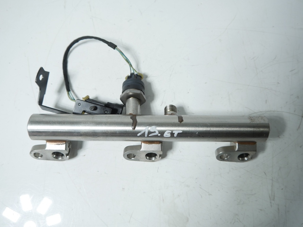 [MTD-480454] Riel inyector Alfa Romeo Giulia 952 2.9 670050436