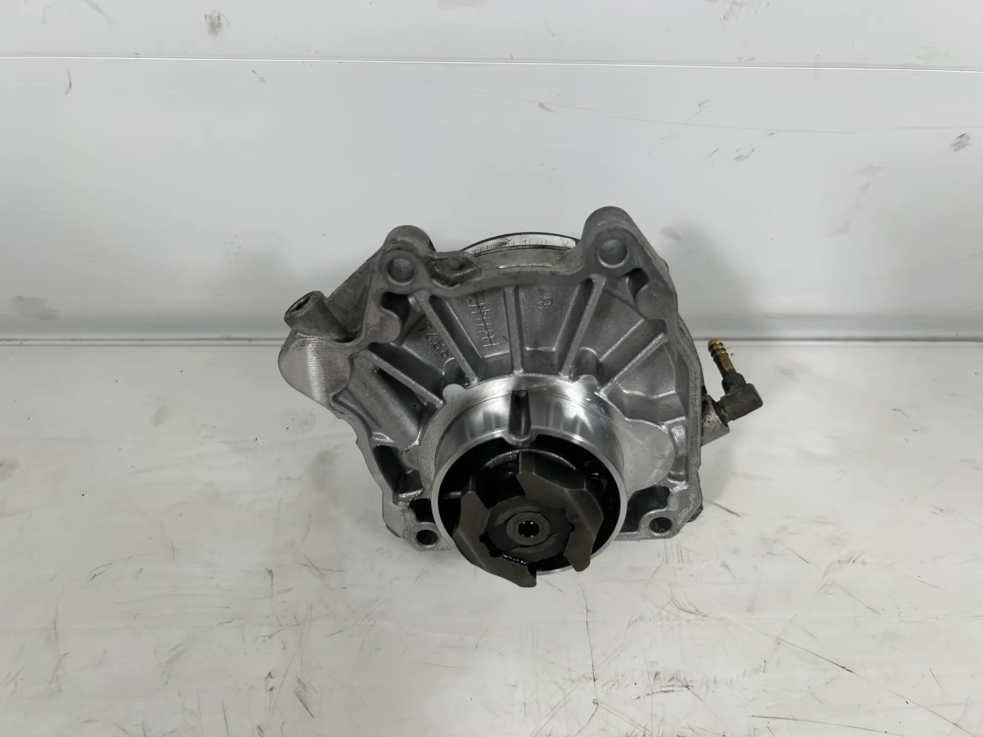 Bomba de vacío Opel Insignia 2.0 CDTI A20DTH 55205446