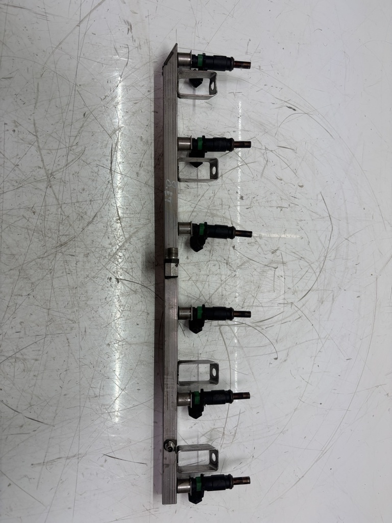 [MTD-510987] Carril del inyector BMW Serie 3 E90 E91 3.0 328i N51B30A N52 7556954