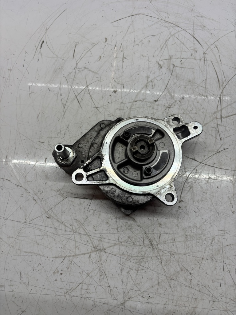 [MTD-512151] Bomba de vacío Subaru Outback 2.0 EE20Z EE20