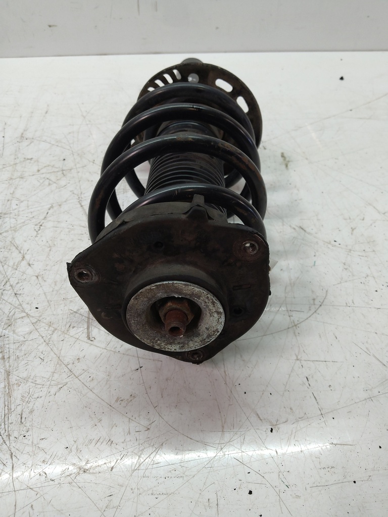 [MTD-512110] Puntal de suspensión Skoda Yeti 2.9TDI Diesel DFSB DFS 3C0413031BC