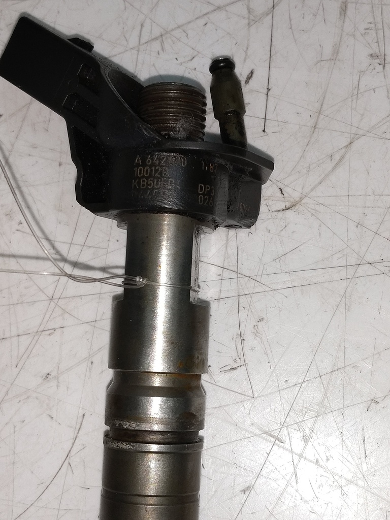 [MTD-519053] Inyector Mercedes Clase E W212 S212 3.0 OM642.856 A6420701187