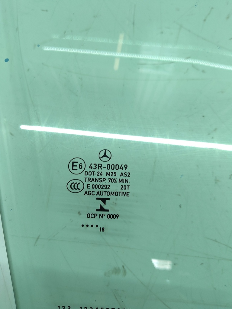 [MTD-518078] Ventana Mercedes Clase A W176 1.6 M270.910 43R-00049