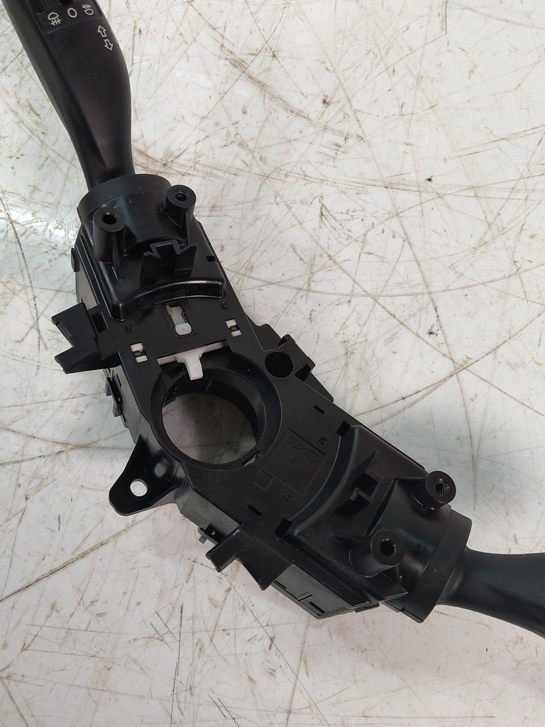 [MTD-520364] Interruptor de control del volante Hyundai Tucson 1.6 CRDI D4FE 9340D7962