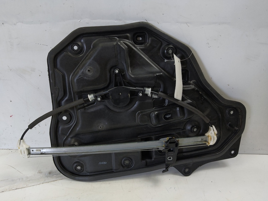 [MTD-523200] Elevalunas eléctrico trasero derecho Mazda CX-5 KE2FW 2016 KD537297X