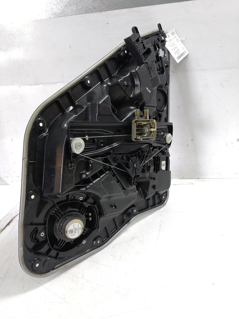 [MTD-523472] Motor del elevalunas Mercedes-Benz Clase A W177 2020 M282 1,3 A0997303201