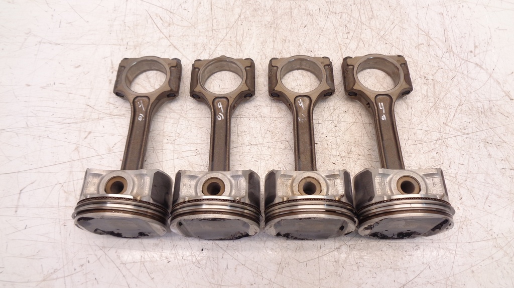 [MTD-395812] Biela de pistón Nissan Qashqai J10 1.6 HR16DE