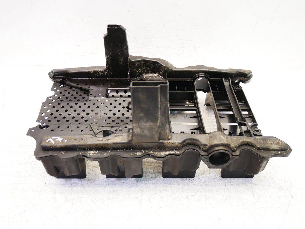 [MTD-396880] Chapa protectora Porsche Panamera 970 4.8 T Turbo 48.70 94810708541