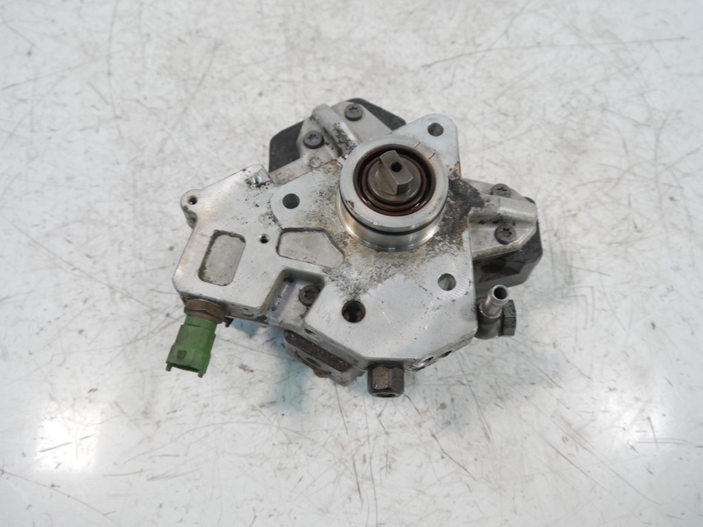 [MTD-494645] Bomba de alta presión Volvo XC90 I 2.4 D5 AWD D5244T18 31303475 0445010111