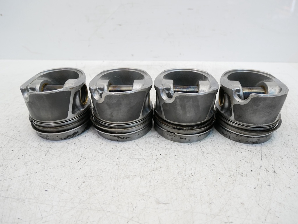 [MTD-495320] 4x Pistones para Audi A4, Q5, Seat Exeo 2.0 TDI CJC CJCA CJCD