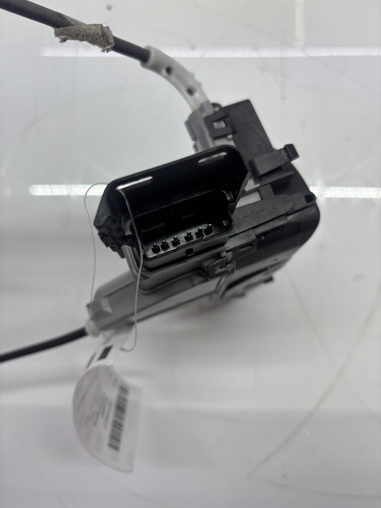 [MTD-504625] Cerradura del portón trasero Opel Combo 1.5 D15DT 2020