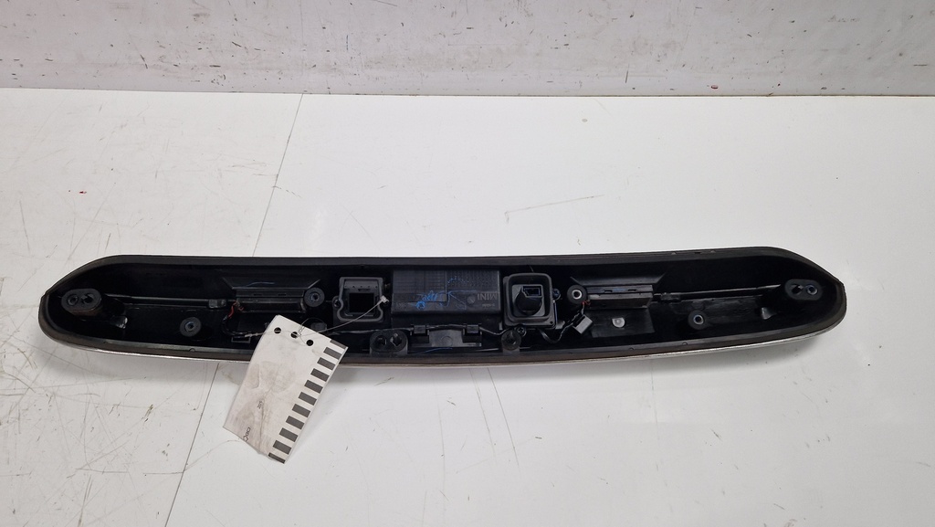 [MTD-509908] Tirador portón trasero Mini Cooper One F55 2015