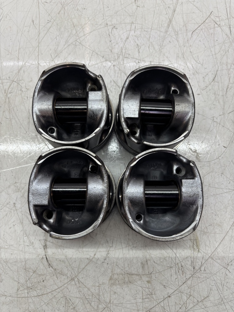 [MTD-453817] 4x Pistones Para VW Caddy 2.0 TDI DFSD DFS 04L107065A