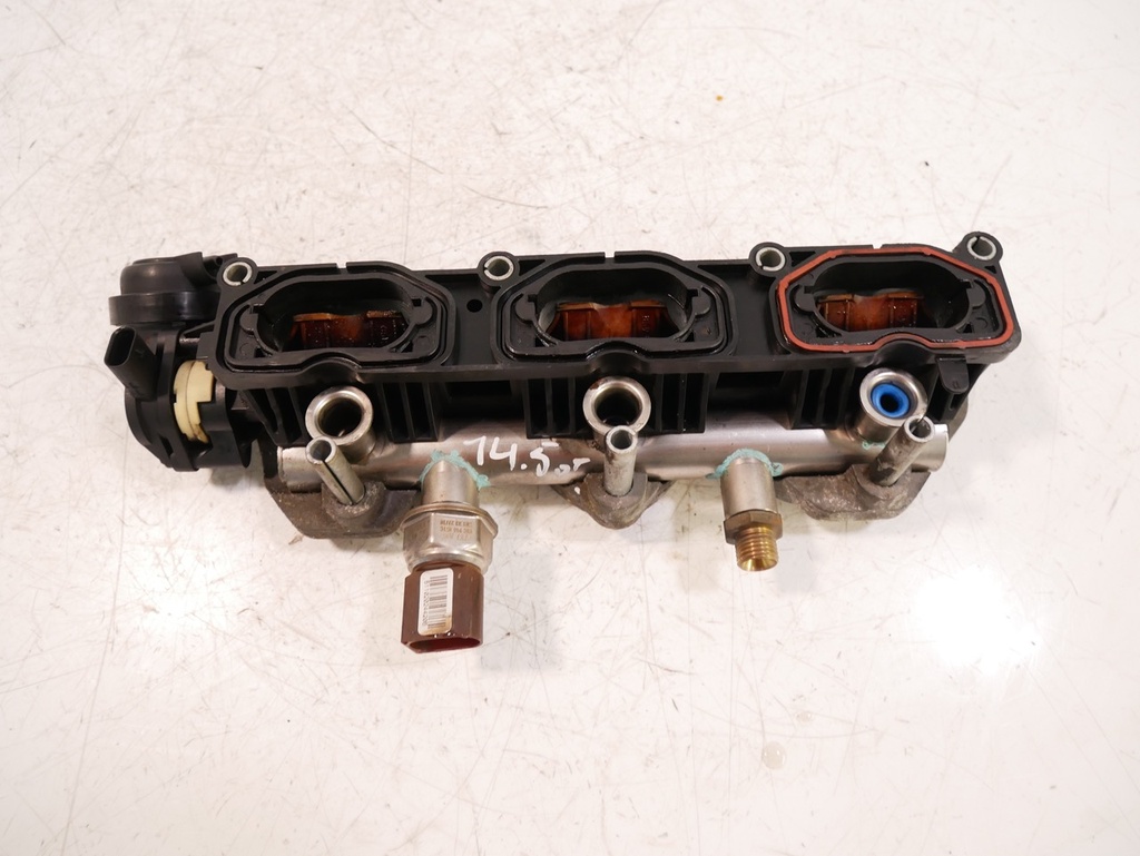 [MTD-421672] Colector de admisión Audi A6 C6 3.0 TFSI CCAA CCA 06E133109AF