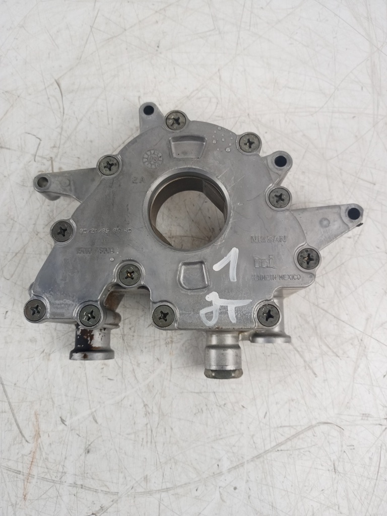 [MTD-433546] Bomba de aceite Nissan Titan 5.6 V8 VK56DE 150107S00A