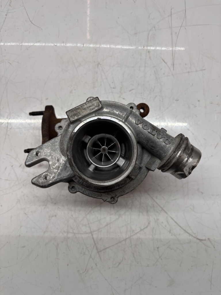 [MTD-451679] Turbocompresor defectuoso para Volvo V40 2.0 D2 D4204T8 31380130